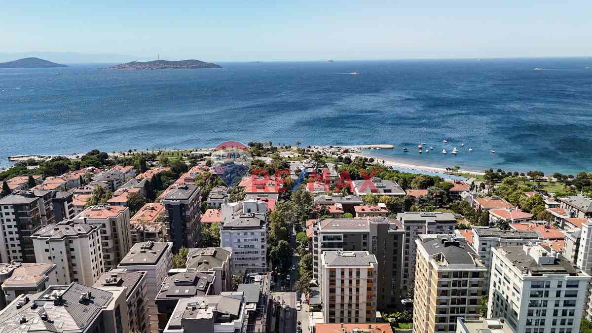 KAZIM ÖZALP SOKAK'TA BALKONLU DENİZ MANZARALI (3+1)