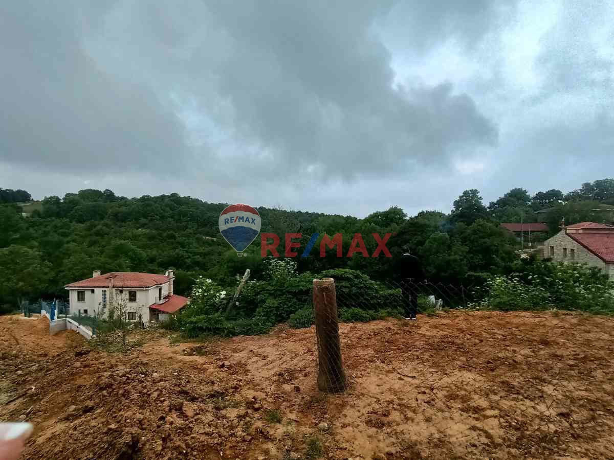 ERDAL TURAN'DAN KURFALLI KÖYİÇİ 3 VİLLALIK ARSA (2X170 +115=455)