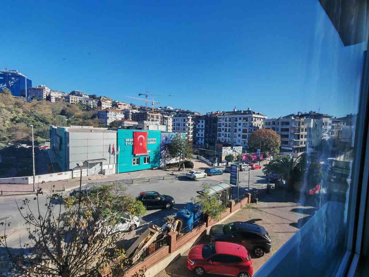 IHLAMUR KASRINA KOMŞU 2+1 EŞYALI KİRALIK DAİRE