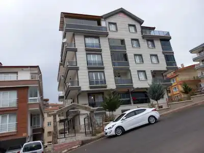 TÜRKÖZÜNDE KIRALIK 3+1 FUL EŞYALI DAIRE