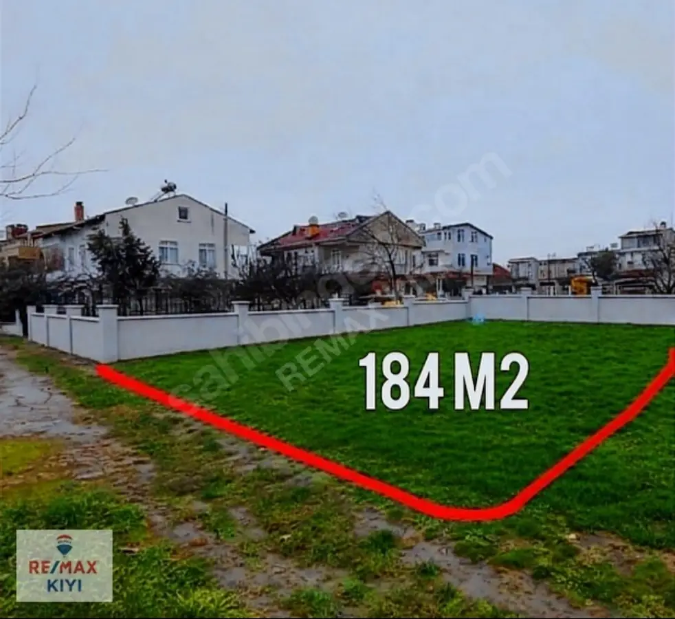 RE/MAX KIYI'DAN DENİZE YAKIN KONUMDA 184M² ARSA