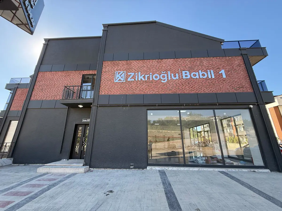 KOCAELI BAŞISKELE YEŞILYURT'TA KIRALIK GENIŞ 1+1 DAIRE