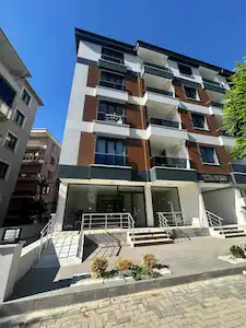 LÜLEBURGAZ E5 ÜZERİNDE SATILIK 3+1 DAİRE / OFİS FIRSATI