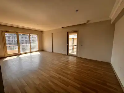 SANCAKTEPE KELEBEKİA SİTESİ ARA KAT 2+1 KİRALIK