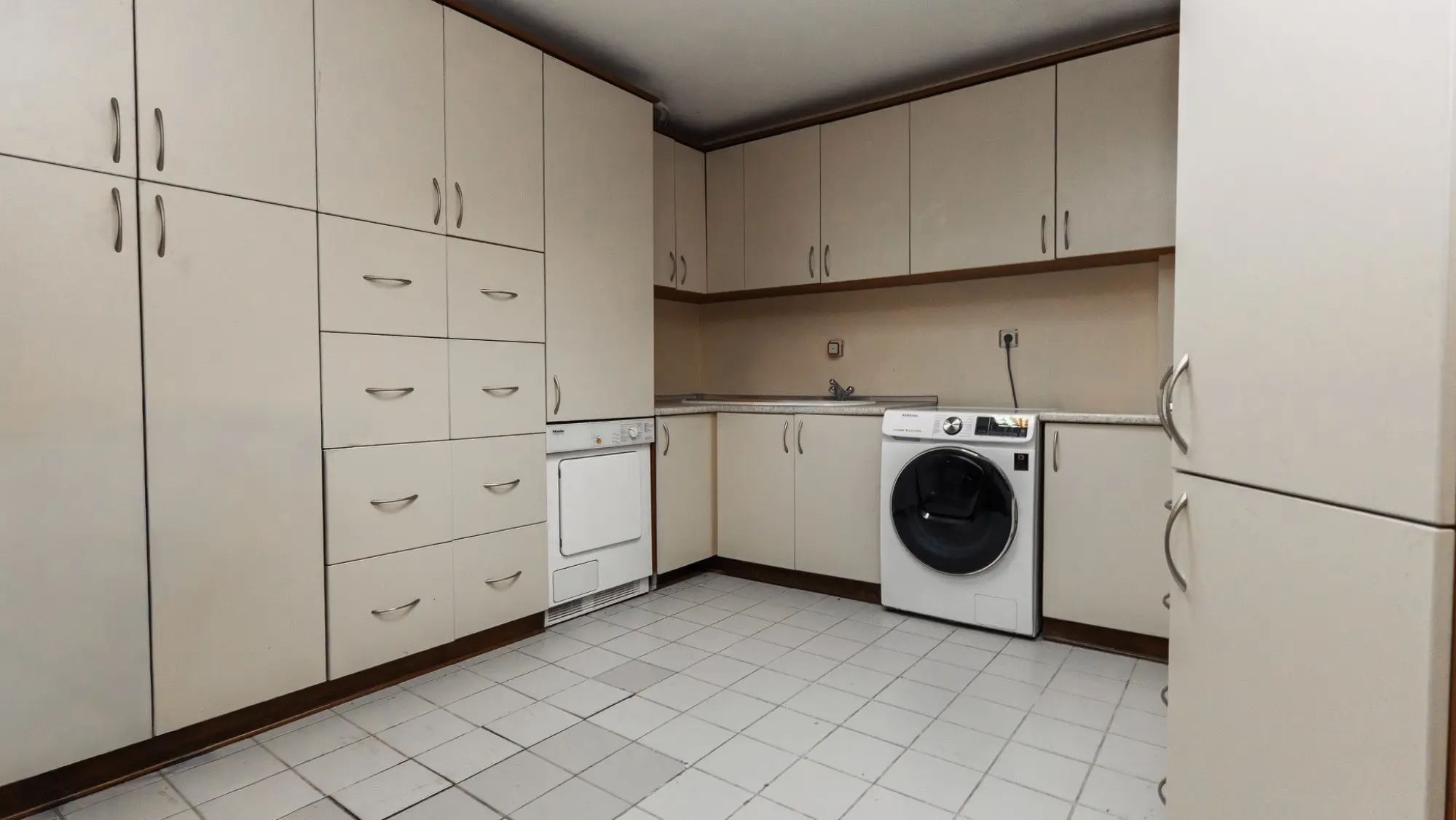 Property image 83