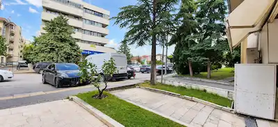ÇANKAYA YILDIZEVLER'DE 24 YILLIK KURULU 500 M2 DEVREN KIRALIK MARKET