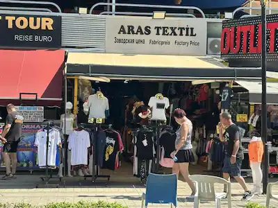 MANAVGAT TİTREYEN GÖLDE DEVREN KİRALIK BUTİK DÜKKANI