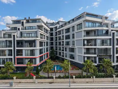 BÜYÜKÇEKMECE PINARTEPE'DE 3+1 | 145 M² DENİZ MANZARALI MUHTEŞEM DAIRE