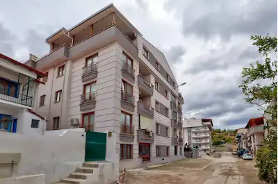 DİKİLİ SALİMBEY MAHALLESİNDE SATILIK FIRSAT DUBLEX