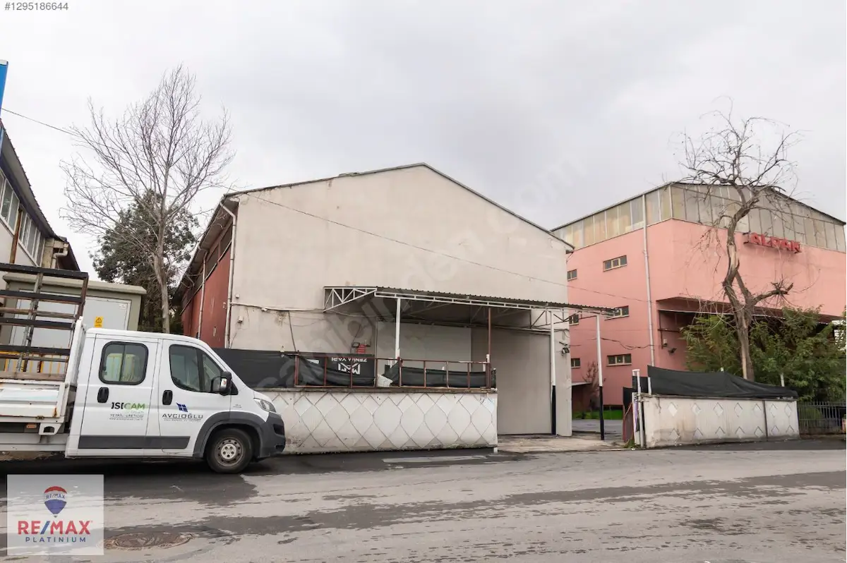 SİNCAN SANAYİ SİTESİNDE MÜSTAKİL TAPULU 960 M2 İMALATHANE/DEPO
