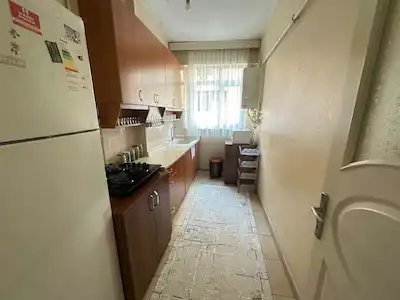 BAĞCILAR YILDIZTEPE’DE EŞYALI 2+1 KİRALIK DAİRE | BALKONLU | DOĞALGAZ KOMBİ