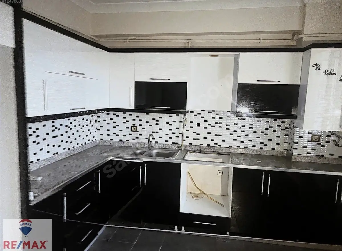 S.TEPE GÜLERYÜZ STS. 2+1 M²/DİCLE VADİSİ MANZARALI DAİRE