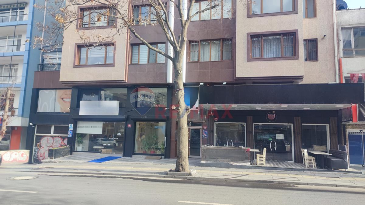 ESAT CADDESİNDE KİRACILI ASMA KATLI SATILIK DÜKKAN