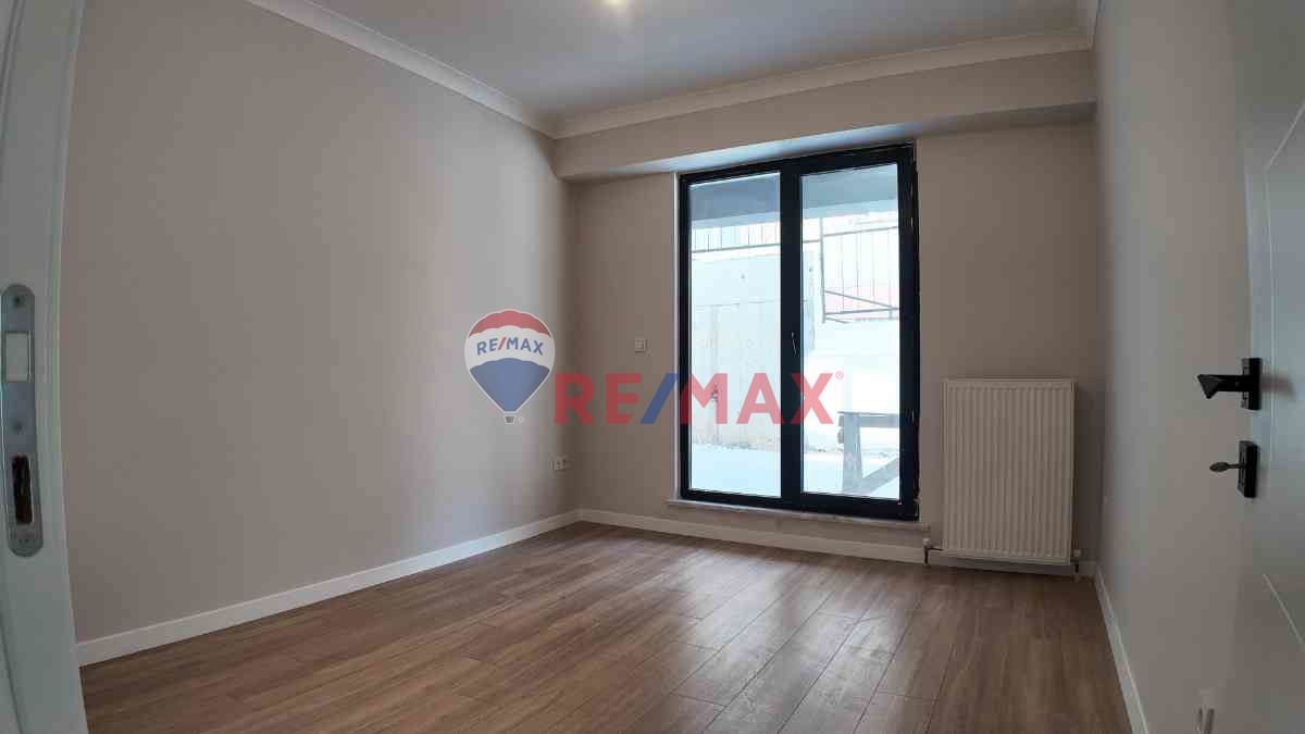 43 M² BAHÇE KULLANIMLI, SIFIR LÜKS PROJEDE SATILIK GENİŞ 2+1