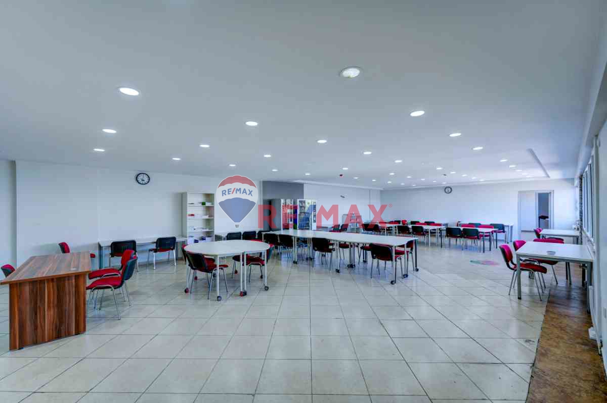 REMAXTIME'DAN BÜYÜKDERE CADDE ÜZERİ TERASLI 340M2 OFİS KATI