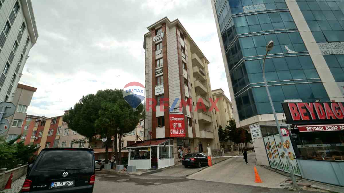 KARTAL ANADOLU ADLİYESİ YANINDA 3+1 KİRALIK FIRSAT OFİS