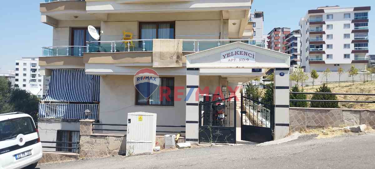 YENİ MAHALLE'DE İZBAN’A YAKIN KİRALIK 3+1 DAİRE