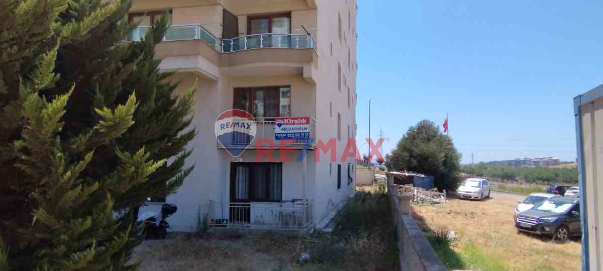 YENİ MAHALLE'DE İZBAN’A YAKIN KİRALIK 3+1 DAİRE