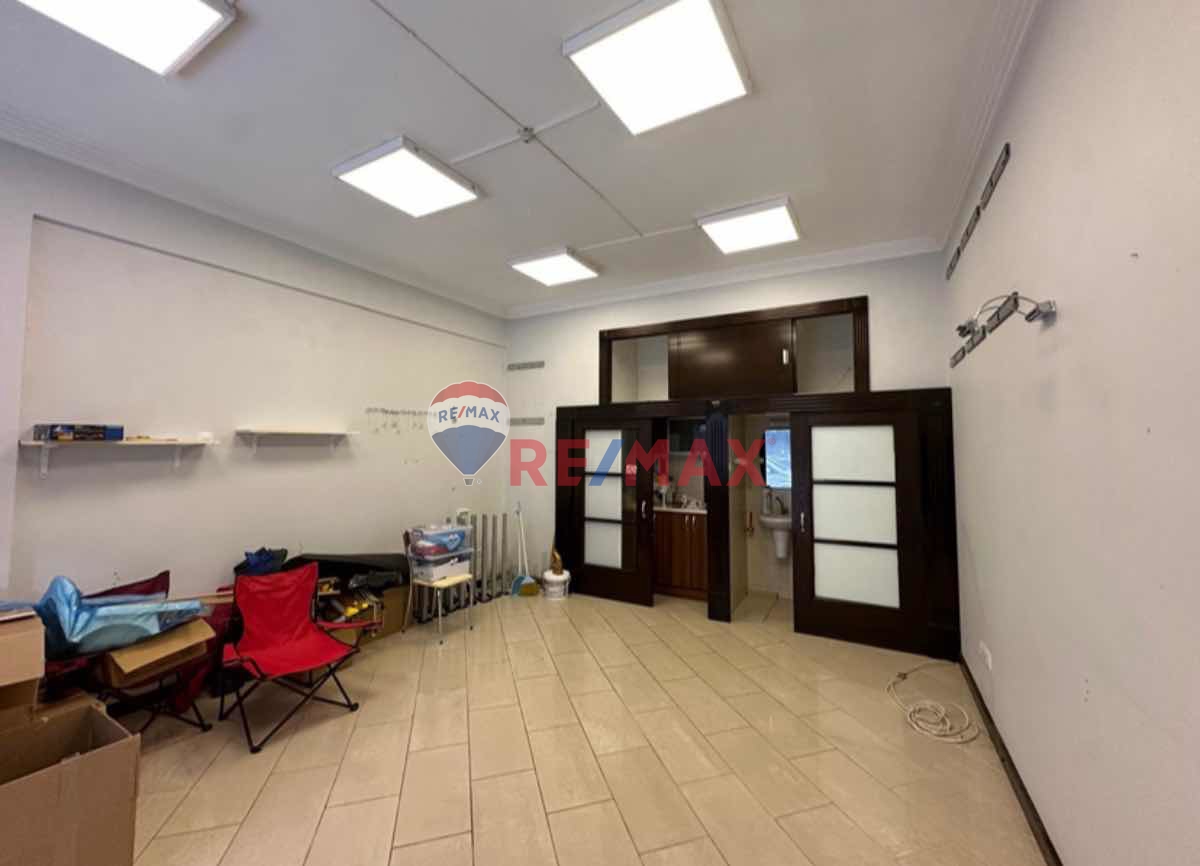 KADIKÖY KOZYATAĞI KİRALIK DÜKKAN