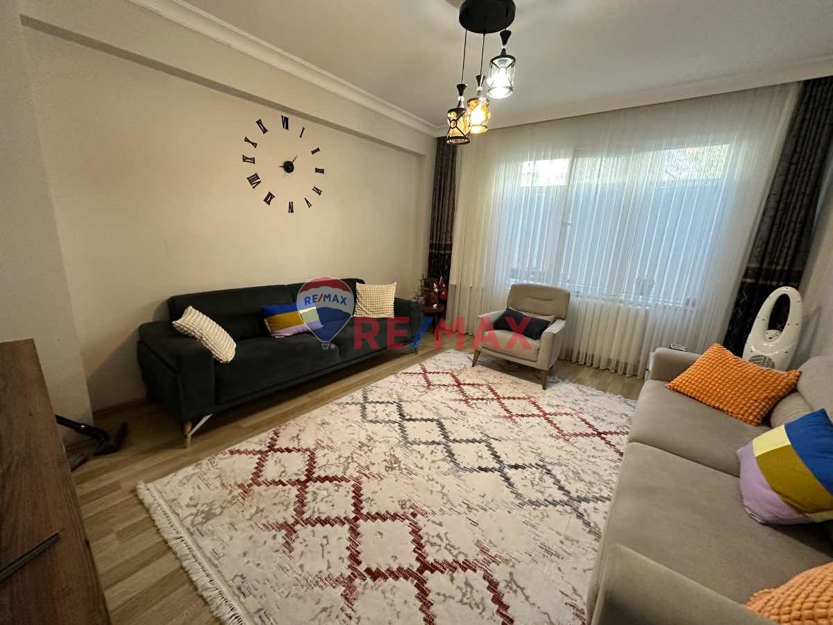 SATILIK MAMAK AKŞEMSETTIN ARA KAT ASANSÖRLÜ 2+1 DAIRE