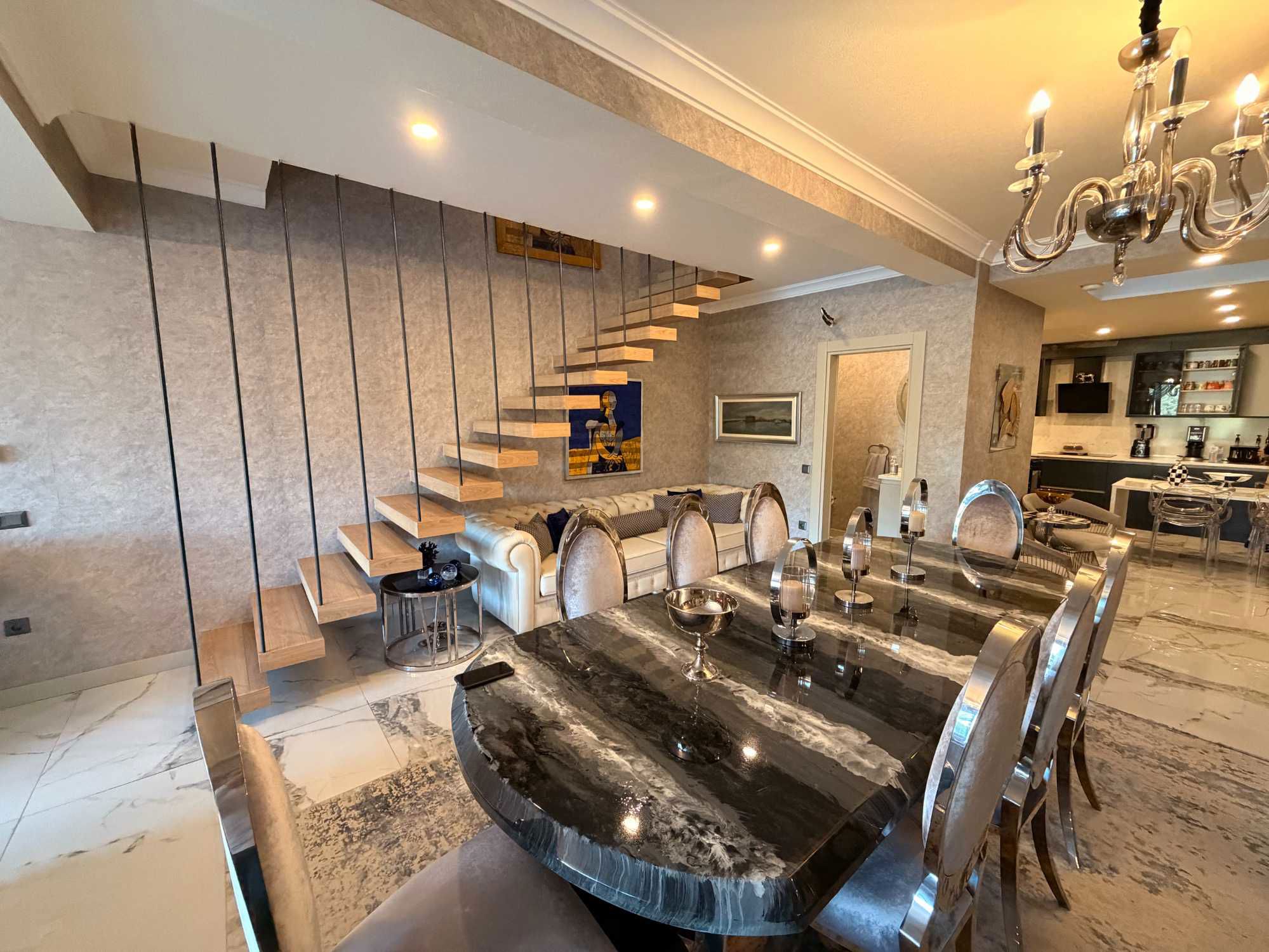 ZEKERİYAKÖY’DE YENİ, MASRAFSIZ SATILIK 4+1 VİLLA