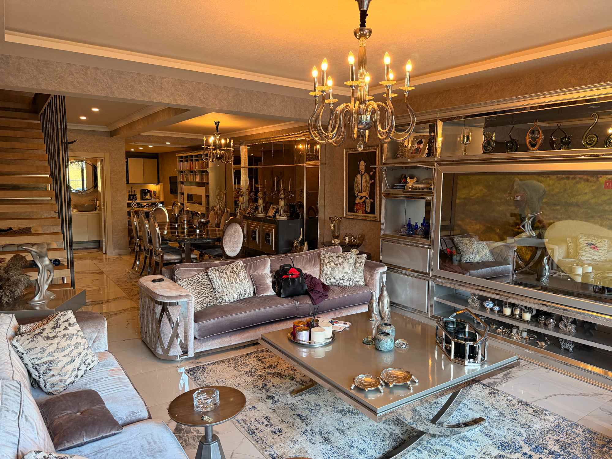 ZEKERİYAKÖY’DE YENİ, MASRAFSIZ SATILIK 4+1 VİLLA