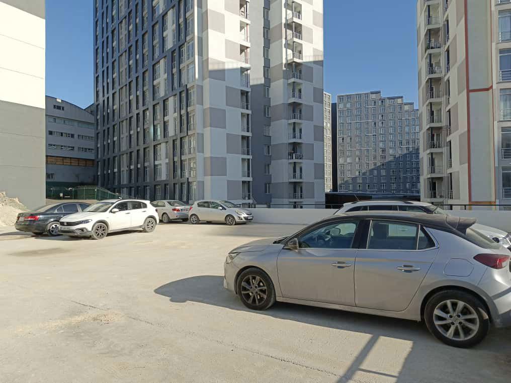 YAŞAM İSTANBUL Fİ LİFE SİTESİ METROBÜSE YAKIN 1+1