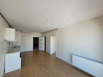 YAŞAM İSTANBUL Fİ LİFE SİTESİ METROBÜSE YAKIN 1+1