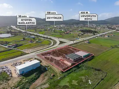İZMİR-ÇEŞME YOLUNA SIFIR 89M CEPHELİ YÜKSEK TABELA DEĞERLİ ARAZİ