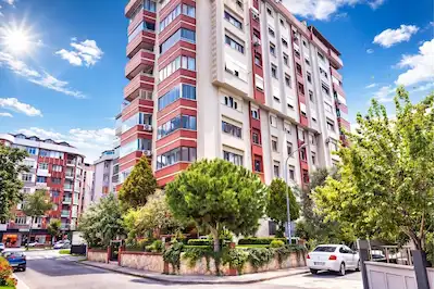 MALTEPE YALI’DA SAHİL VE MARMARAY YAKINI 5+1 SATILIK DAİRE