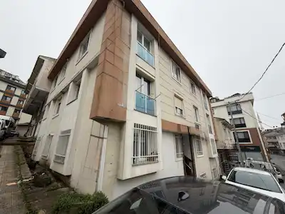 KEMERBURGAZ'DA TERS DUBLEKS SATILIK DAİRE