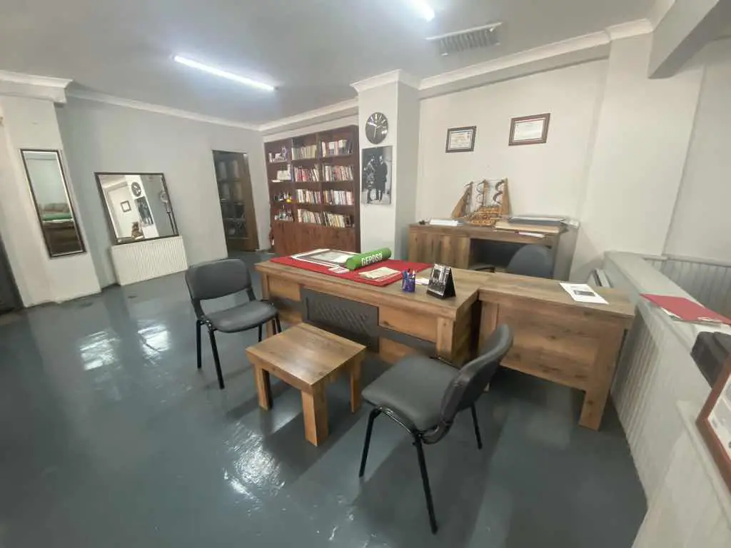 GEBZE ÇARŞIDA 120M2 SATILIK OFİS BÜRO