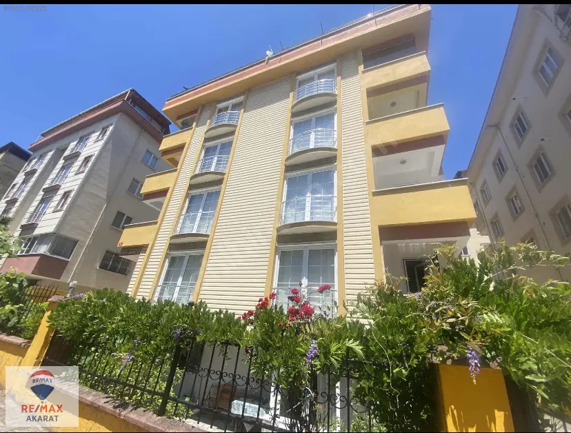 ATAŞEHİR İNÖNÜ MAH SATILIK BAHÇE KATI DAİRE