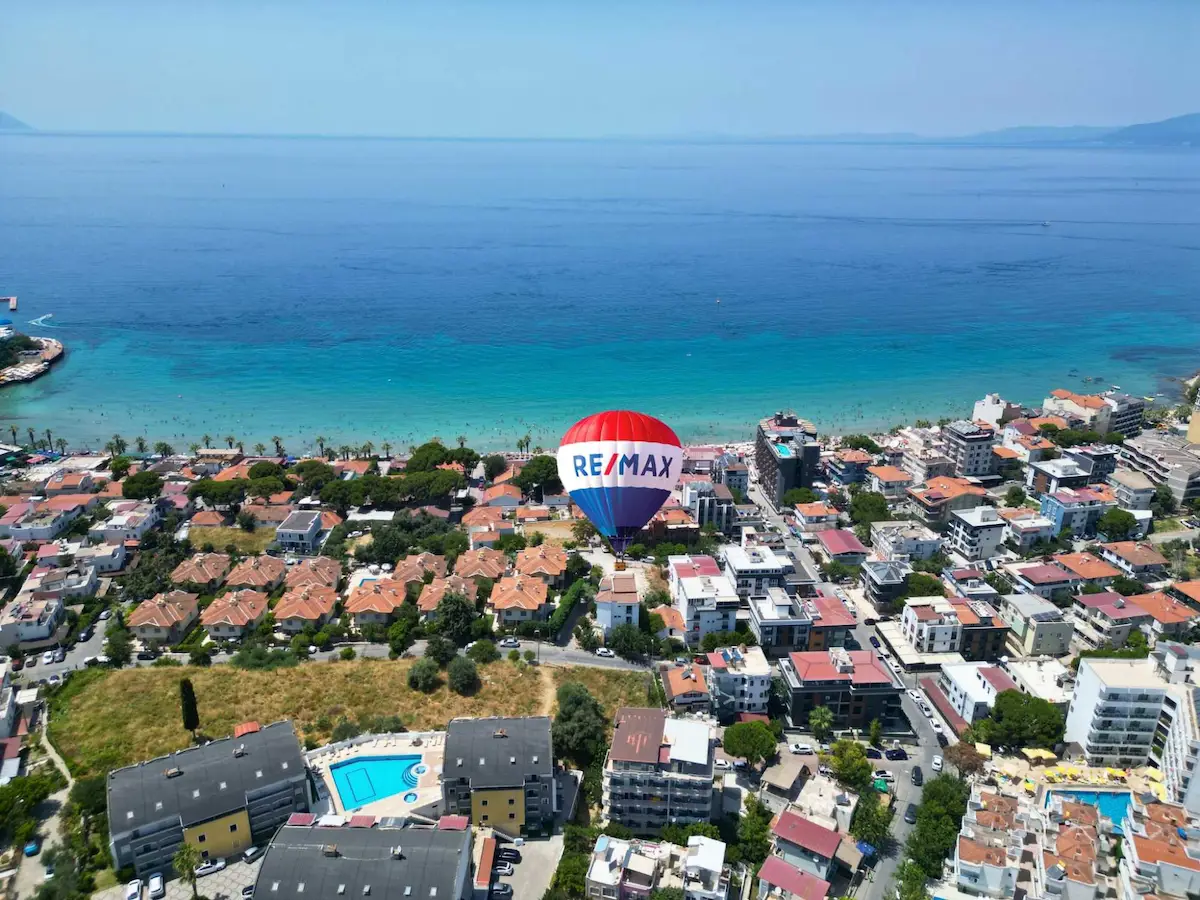 KUŞADASI KADINLAR DENİZİ’NDE BAHÇE KATI 2+1 ÇİFT CEPHE VE GENİŞ TERASLI