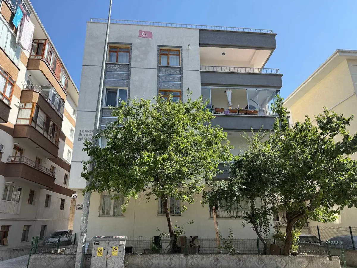 ETİMESGUT ELVAN MAHALLESİ 5+1 TERASLI SATILIK DUBLEKS