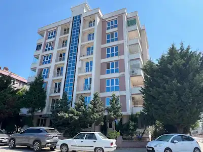 YENİMAHALLE TRAMVAY ALTINDA TAMAMEN YENILENMIŞ SATILIK 3+1 DAIRE