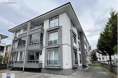 SİTE İÇİ BAKIMLI MASRAFSIZ ARAKAT GENİŞ 3+1 DAİRE