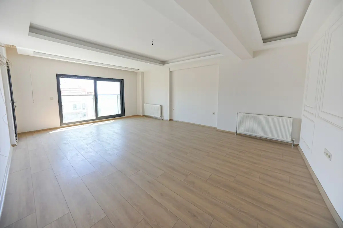 KARŞIYAKA GİRNE BULVARI ÜZERİ 4+1 SATILIK DUBLEKS | TERASLI OTOPARKLI