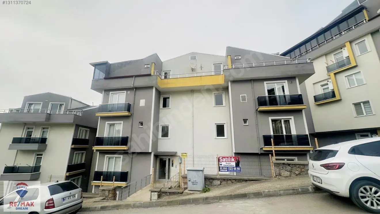 REMAX'BAĞÇEŞME ORHAN MH SİTE İÇİ 2+1 SATILIK DUBLEKS DAİRE