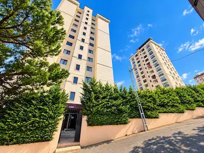KARTAL YAKACIK GOLD LİFE SİTEİNDE 3+1 |OTOPARK | 3 CEPHELİ | BALKONLU | KREDİYE UYGUN