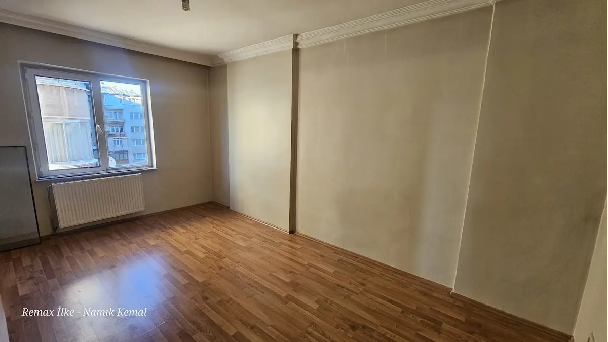 REMAX İLKE'DEN ÇAYKARA CADDESİ'NDE 3+1 KİRALIK DAİRE