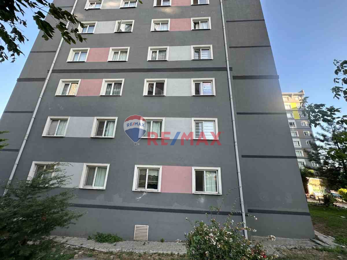 KOCAELİ KÖRFEZKENT 1.ETAP A10 BLOK SATILIK 3+1 BOŞ FIRSAT DAİRE