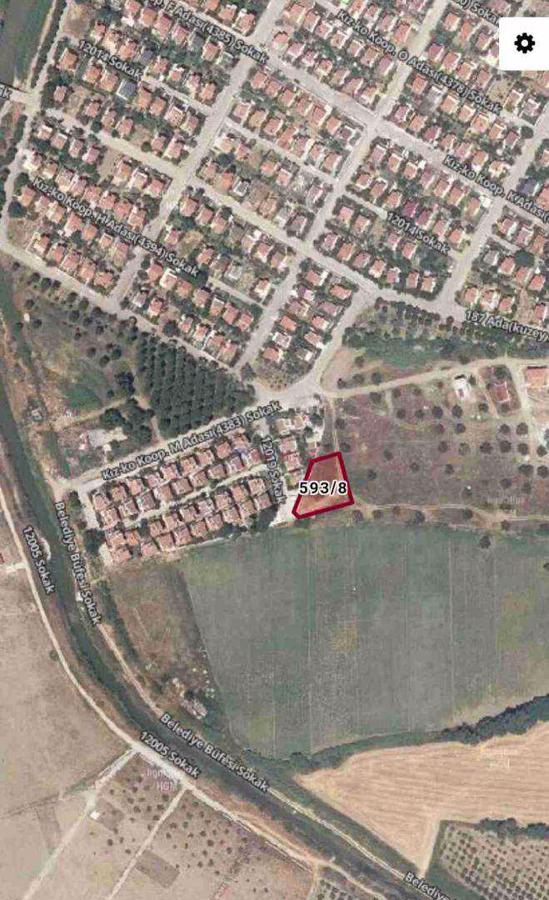 BALIKESİR GÖMEÇ YAYA"DA SATILIK VİLLA IMARLİ ARSA