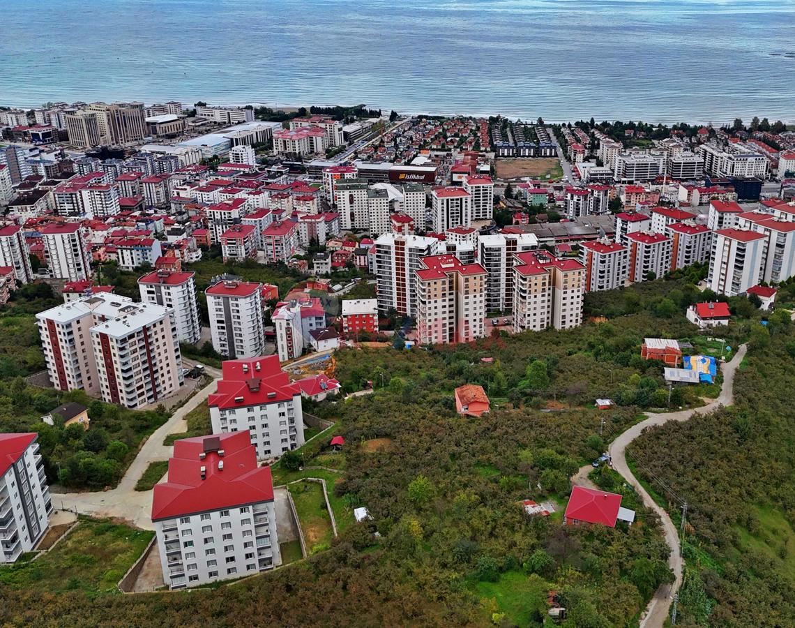 RE/MAX MEYDAN'dan KAŞÜSTÜ MERKEZDE SATILIK İMARLI ARSA...