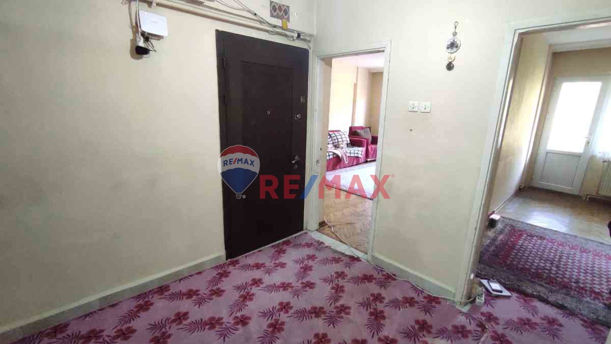 REMAX YALOVA'DAN MERKEZDE FEVZİÇAKMAK MAH. 5 ADET SATILIK DAİRE