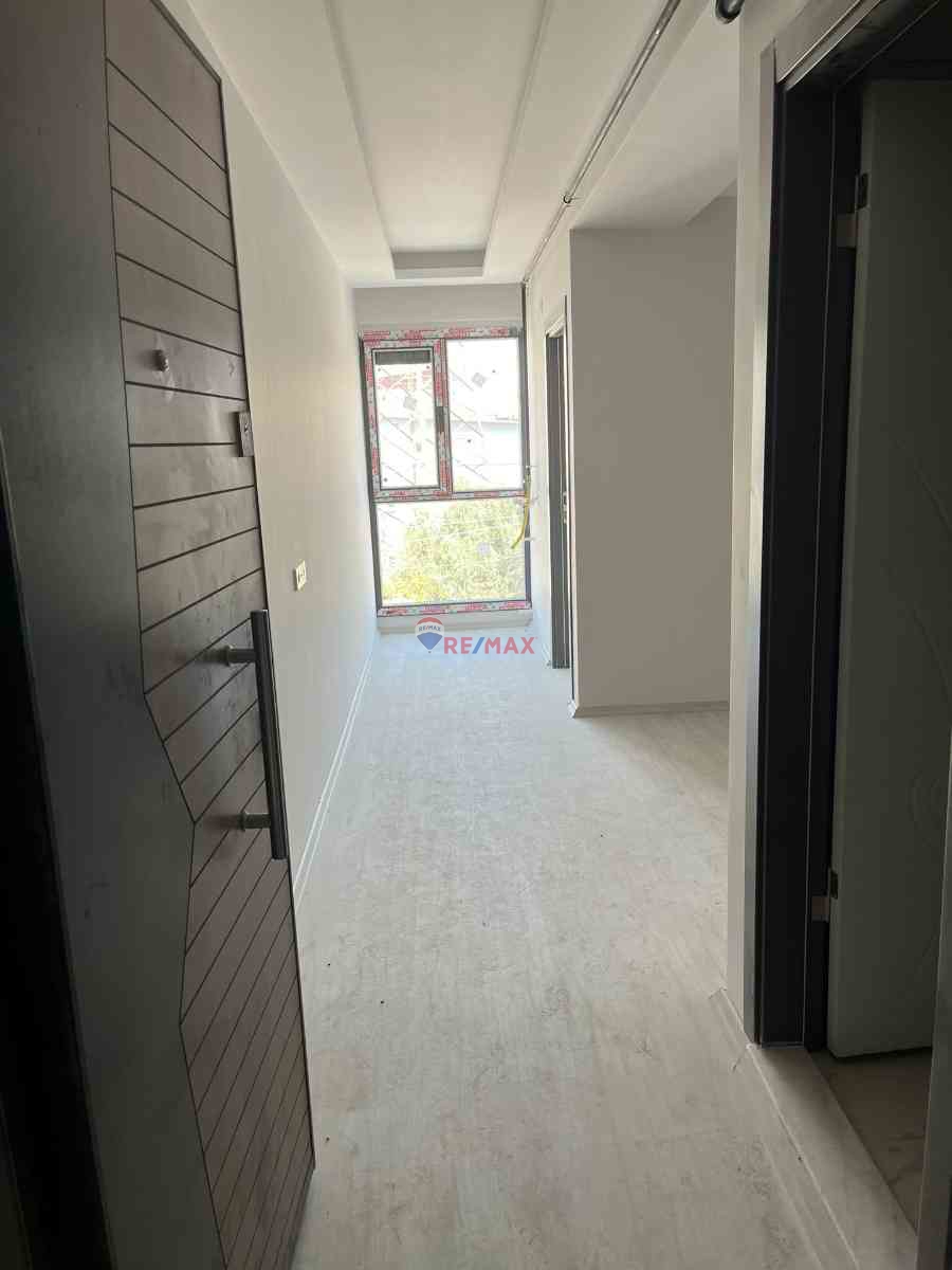  ATATÜRK MAHALLESINDE KAMPÜSE YÜRÜME MESAFESINDE ,SATILIK 1+1DAIRE 