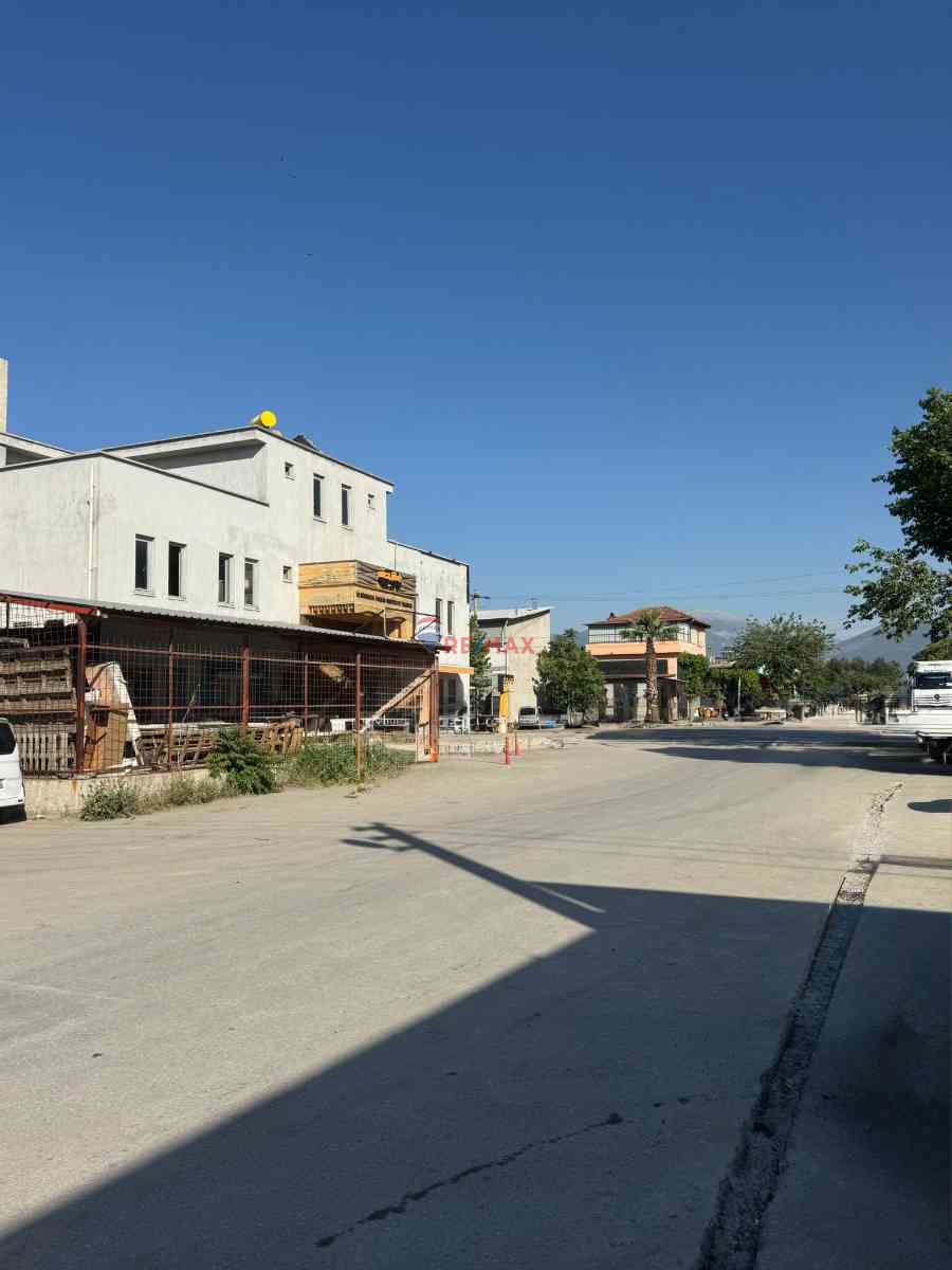 REMAX FORCE DAN SÜMERDE MERKEZİ KONUMDA SATILIK FIRSAT İŞYERİ