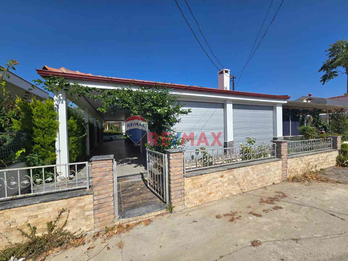 KUŞADASI NAZİLLİ SİTESİ SATILIK 2+1 BAKIMLI YAZLIK VİLLA