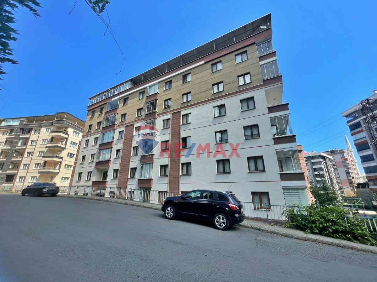 REMAX MEYDAN AYDINLIKEVLER KİRALIK 3+1 DAİRE