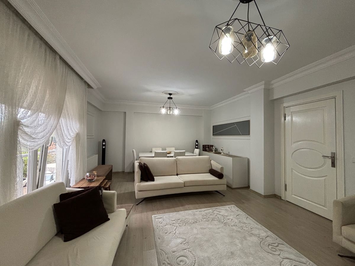 KARTEPE ATAEVLER’DE 2 + 1 SATILIK DAİRE